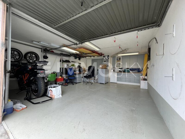 4 Zimmer Wohnung in Höchst