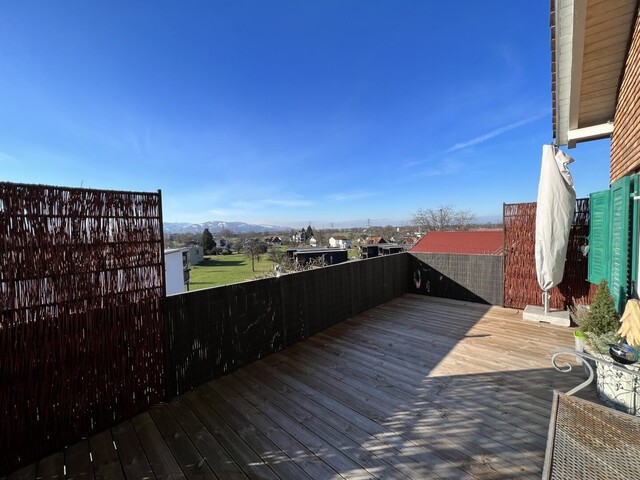 Moderner Altbau mit sonniger Terrasse in Wolfurt