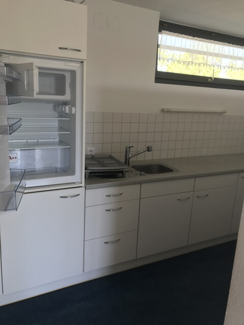 Wohnen nahe am See: Helle 2-Zimmer-Wohnung mit XL-Loggia in Hard (ab 01.10.2026)