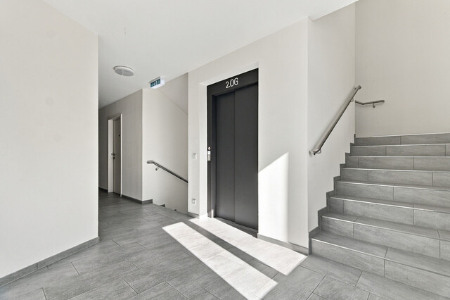 Hochwertiges 2-Zimmer-Apartment nahe Ortskern, Bahnhof und Hochjochbahn