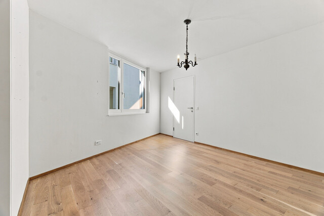 Hochwertiges 2-Zimmer-Apartment nahe Ortskern, Bahnhof und Hochjochbahn