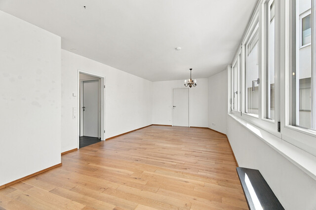 Hochwertiges 2-Zimmer-Apartment nahe Ortskern, Bahnhof und Hochjochbahn
