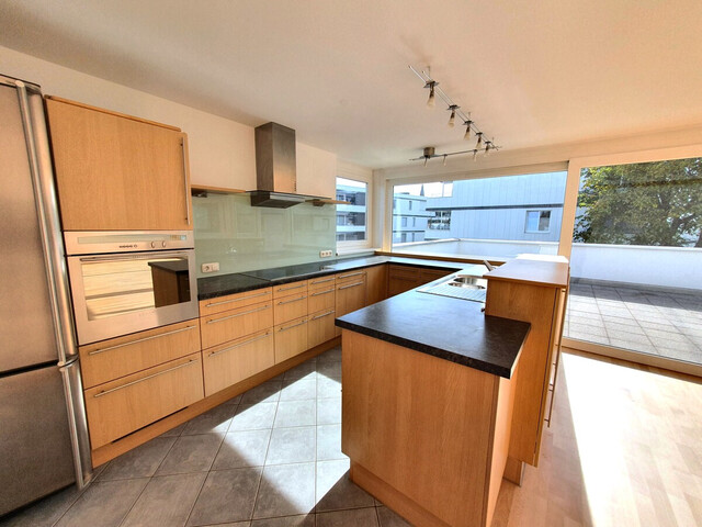 Attraktive 4-Zimmer-Penthouse-Wohnung mit großzügiger Terrasse in schöner Lage in Lauterach
