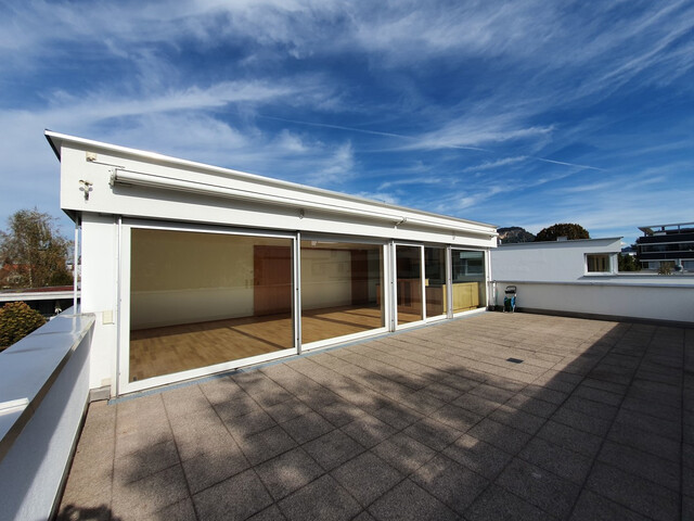 Attraktive 4-Zimmer-Penthouse-Wohnung mit großzügiger Terrasse in schöner Lage in Lauterach