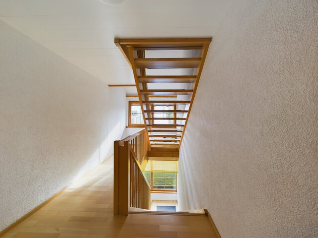 Großzügige 3,5-Zimmer-Etagenwohnung mit Garten, Loggien und Gartenhaus in Lustenau!