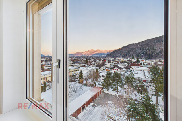 Traumhafte 2-Zimmer-Wohnung mit Weitblick über Feldkirch zur Miete!