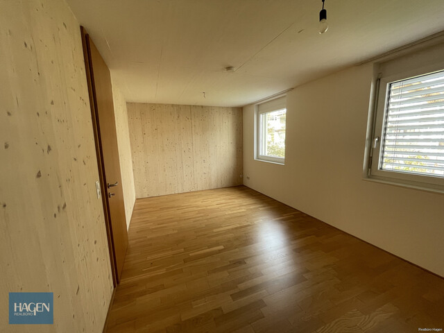 Modernes Wohnen mit Privatsphäre – Reihenhaus mit Garten & Dachterrasse in Lustenau!