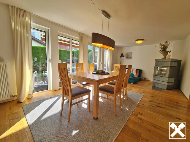 Eckreihenhaus: Familienfreundlich zum Quadrat