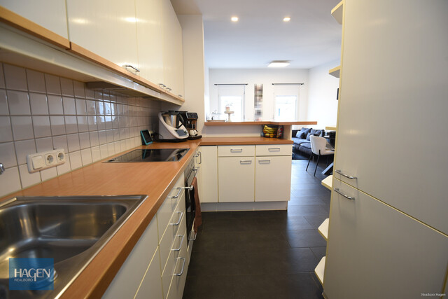 Lichtdurchflutet & gut gelegen – 3-Zimmerwohnung mit TG-Platz