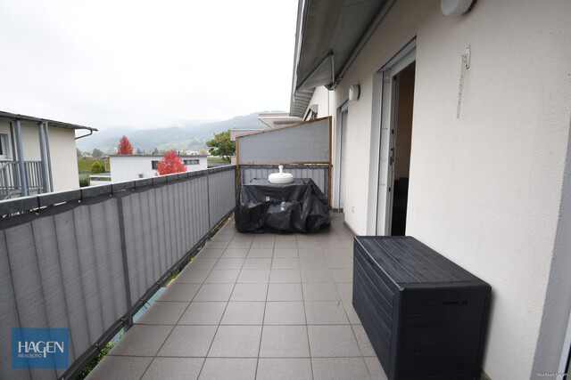 Lichtdurchflutet & gut gelegen – 3-Zimmerwohnung mit TG-Platz