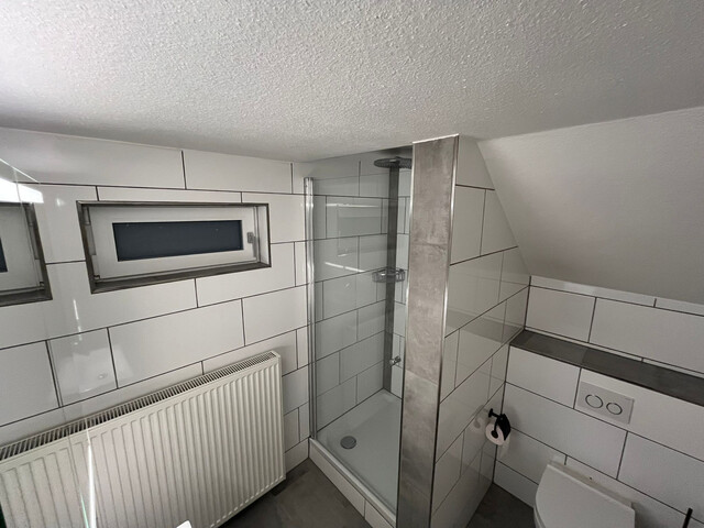 Großzügiges Wohnhaus mit Einliegerwohnung, großem Garten und schöner Aussicht in ruhiger Lage von Tosters-Hub