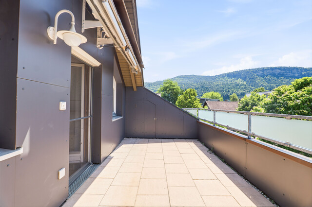 Klimatisierte Dachgeschosswohnung mit schönem Ausblick
