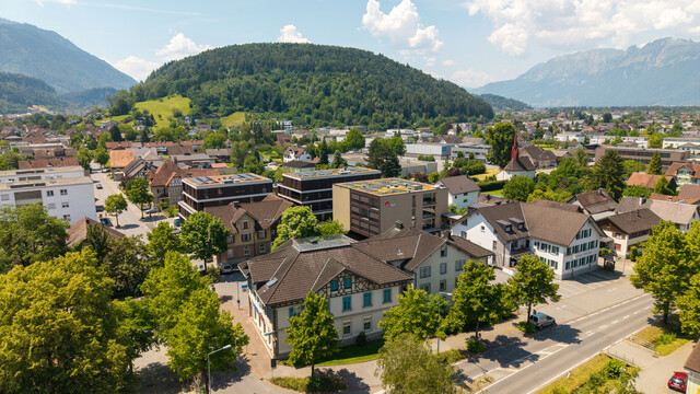 Klimatisierte Dachgeschosswohnung mit schönem Ausblick