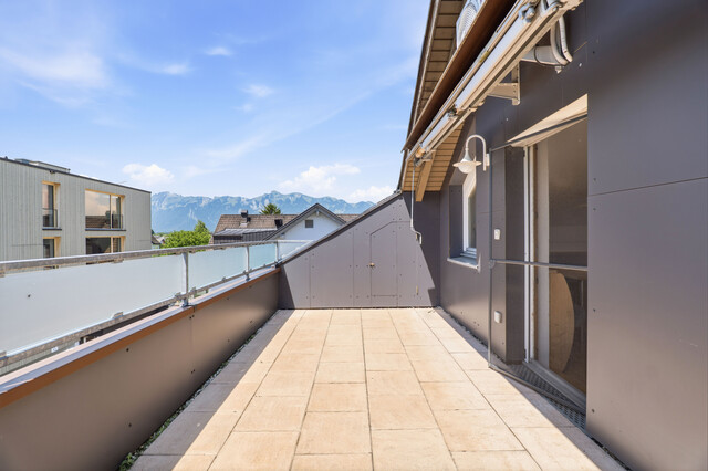 Klimatisierte Dachgeschosswohnung mit schönem Ausblick