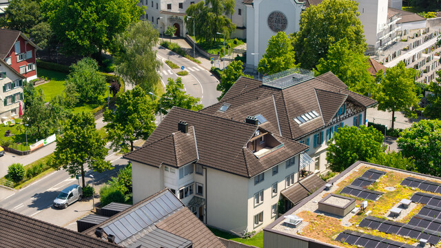 Klimatisierte Dachgeschosswohnung mit schönem Ausblick