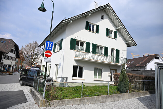 Charmante Altbauwohnung im Zentrum von Wolfurt – ruhig gelegen mit Balkon & Gartenzugang
