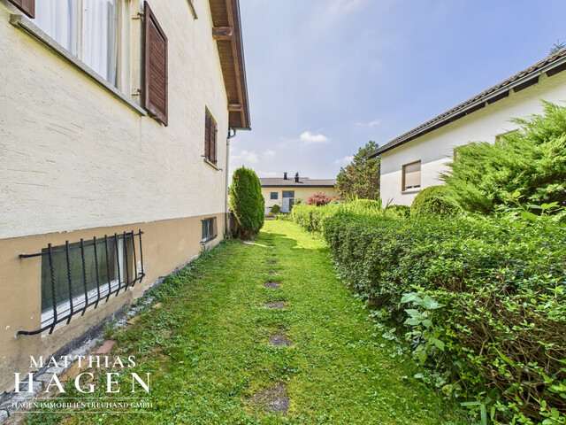 Grundstück mit Altbestand in toller Wohnlage