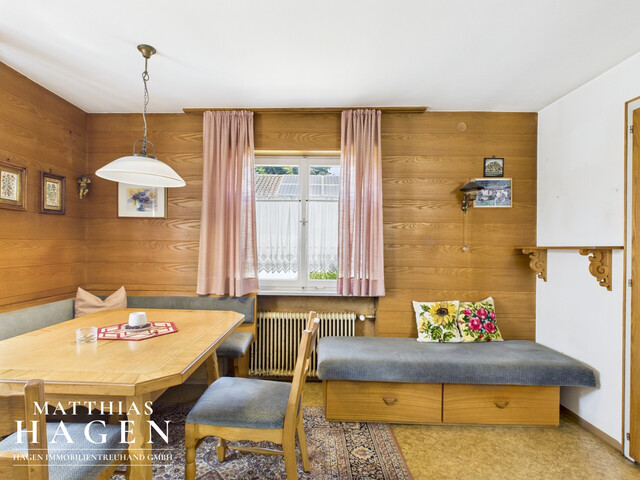 Grundstück mit Altbestand in toller Wohnlage