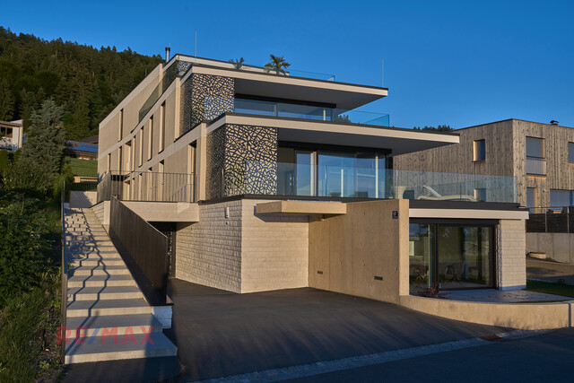 Villa Dolce Vita am Bodensee - Exklusives Wohnen in prominenter Hanglage - Wohnen wo andere Urlaub machen