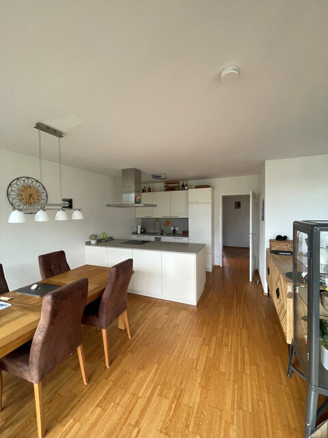 Sehr schöne 3-Zimmer-Dachgeschoß-Wohnung mit herrlichem Blick ins Grüne