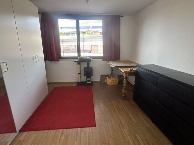 Sehr schöne 3-Zimmer-Dachgeschoß-Wohnung mit herrlichem Blick ins Grüne