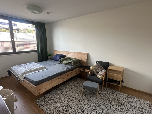 Sehr schöne 3-Zimmer-Dachgeschoß-Wohnung mit herrlichem Blick ins Grüne