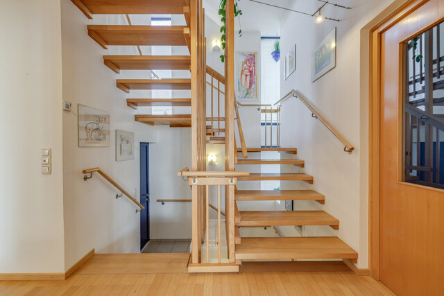 Das Öko-Haus für den anspruchsvollen Hausbesitzer-mit Garten und begehbarer Dachterrasse!