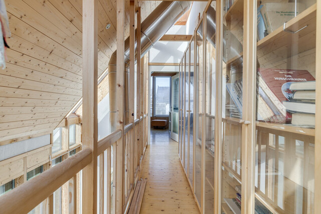 Das Öko-Haus für den anspruchsvollen Hausbesitzer-mit Garten und begehbarer Dachterrasse!