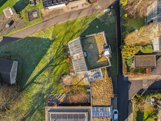Das Öko-Haus für den anspruchsvollen Hausbesitzer-mit Garten und begehbarer Dachterrasse!