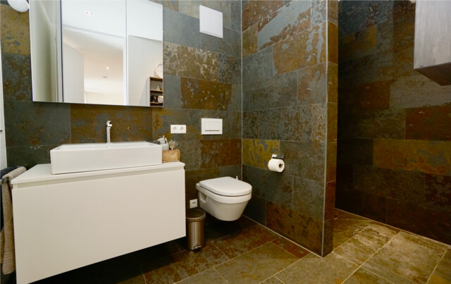 Geräumige 2-Zimmer-Wohnung in Marktstraße 44 mit einer Garage, Terrasse und Keller!