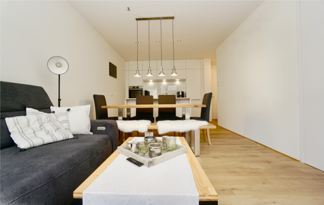 Geräumige 2-Zimmer-Wohnung in Marktstraße 44 mit einer Garage, Terrasse und Keller!