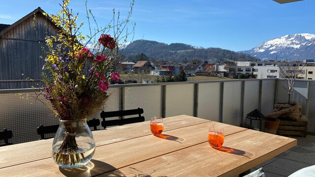 Familienfreundliche, sonnige 4 Zimmerwohnung in Gisingen