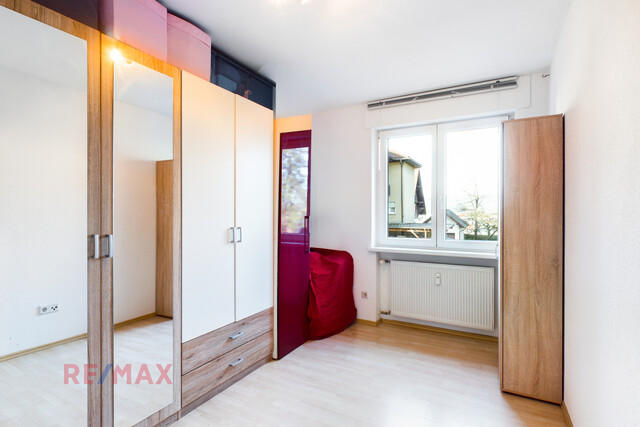 Familienfreundliche 4-Zimmer-Wohnung mit Balkon und perfekter Infrastruktur