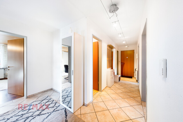 Familienfreundliche 4-Zimmer-Wohnung mit Balkon und perfekter Infrastruktur