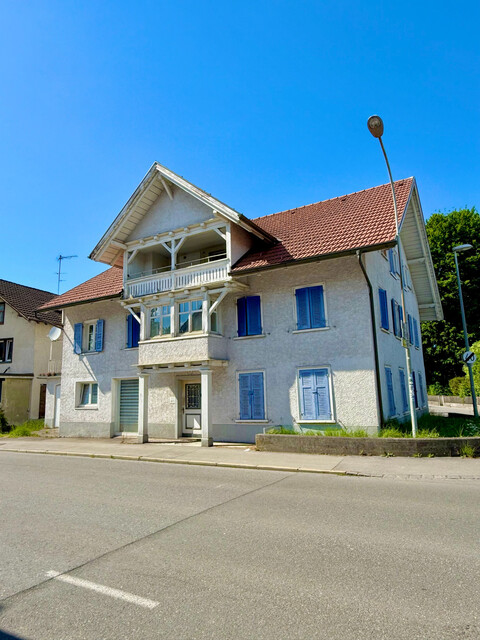 Zentral gelegenes Investorenprojekt, Haus mit 5 Wohnungen plus einem Bungalow in attraktiver Lage!