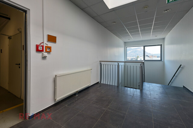 Repräsentativer Produktions- und Gewerbestandort mit bester Infrastruktur