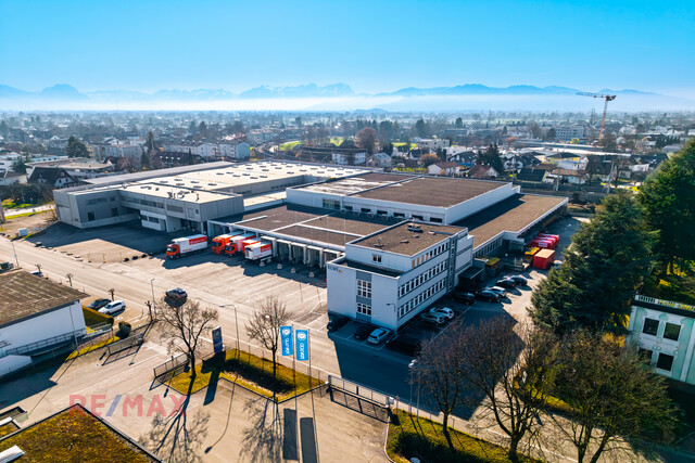 Repräsentativer Produktions- und Gewerbestandort mit bester Infrastruktur