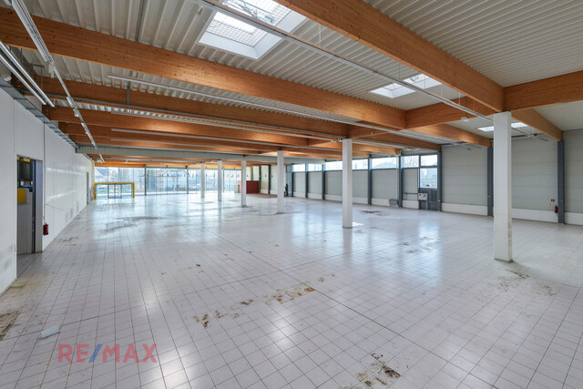 Repräsentativer Produktions- und Gewerbestandort mit bester Infrastruktur