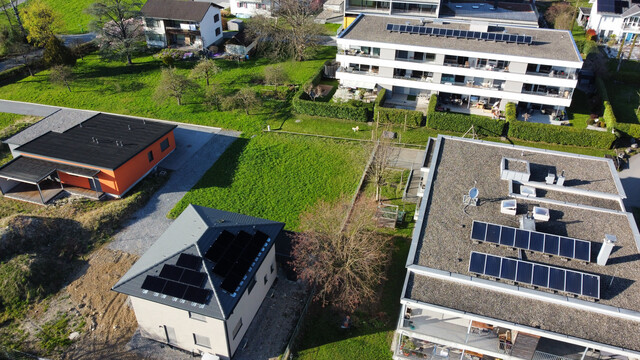 Schönes Grundstück im Zentrum des Rheintals mit hoher Baunutzung