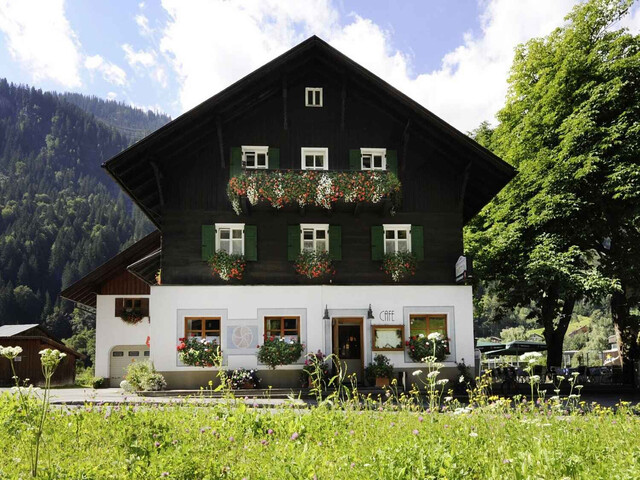 Pension mit Restaurant und Café in Skiliftnähe