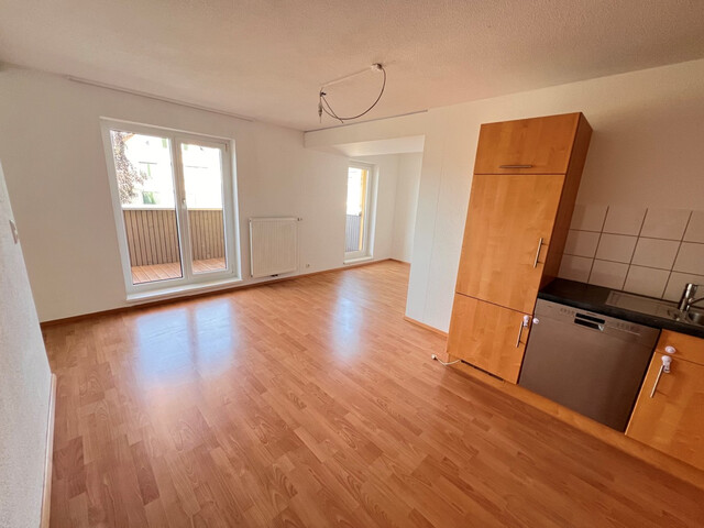 Großzügiges Wohnen zu einem unschlagbaren Preis
4,5-Zimmer-Wohnung in Höchst