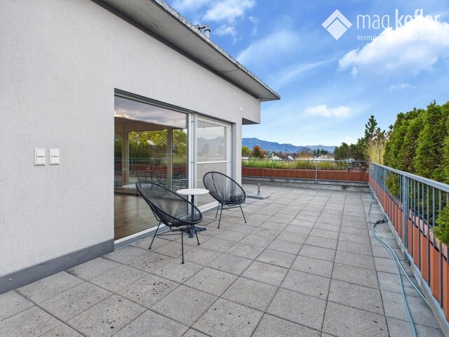Traumhafte Penthouse-Wohnung mit großer Terrasse in Hard