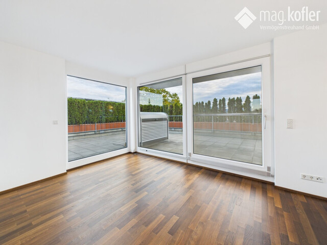 Traumhafte Penthouse-Wohnung mit großer Terrasse in Hard