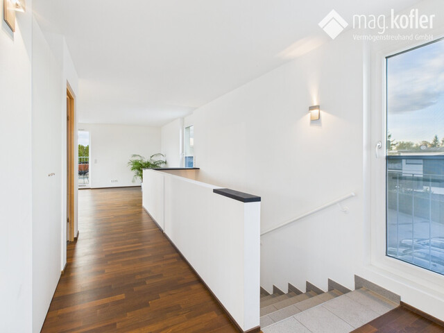 Traumhafte Penthouse-Wohnung mit großer Terrasse in Hard