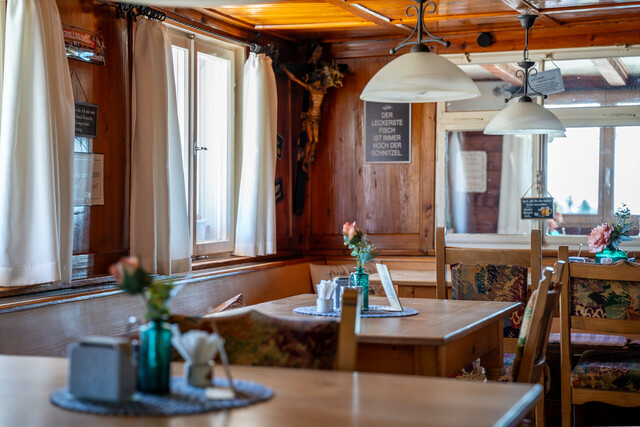 Traditionsreiches Gasthaus in einzigartiger Aussichtslage am Bödele