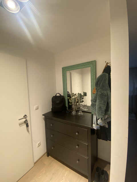 Terrassenwohnung mit großzügiger Loggia  umd 2 TG Parkplätze