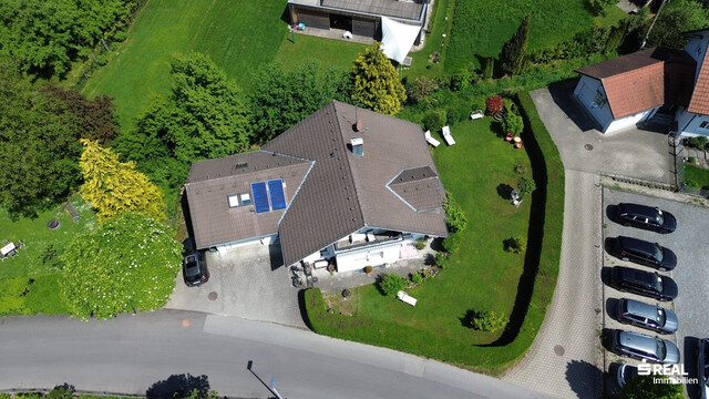 Sonniges "Zenker"-Haus mit tollem Garten in Dornbirn!