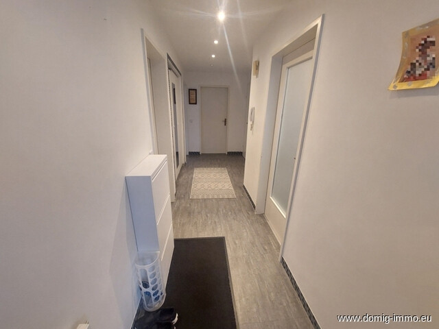 Charmante 3 Zimmer Wohnung mit großem Balkon und Tiefgarage