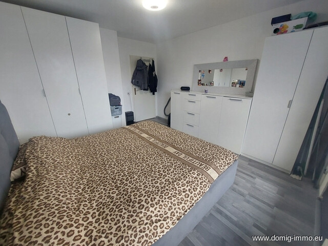 Charmante 3 Zimmer Wohnung mit großem Balkon und Tiefgarage