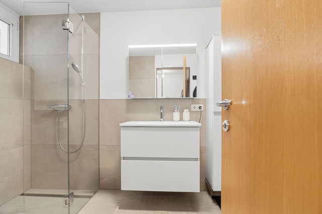 Moderne 3-Zimmer Maisonette Wohnung mit Garten, Terrasse & Tiefgarage in Hard Seenähe